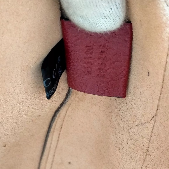 Large Gucci flora tote. 16.9" wide by 12.9" tall. Approx - Picture 8 of 9